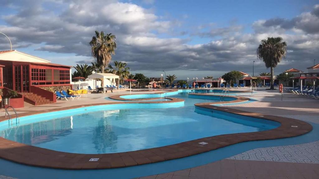 Aparthotel Castillo Beach Park exterior