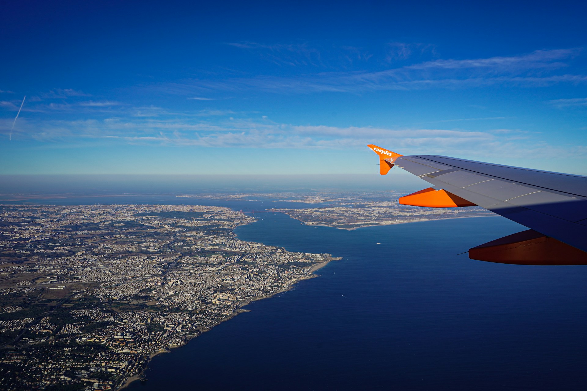 How to get from Lisboa to Sal Island