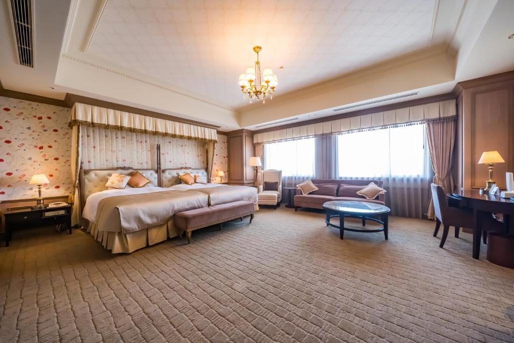 Camera Hotel Monterey Grasmere Osaka