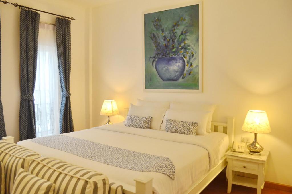 Casa Blanca Boutique Hotel Phuket Old Town